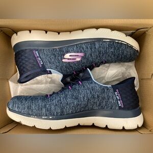 Skechers slip-on sneakers in blue